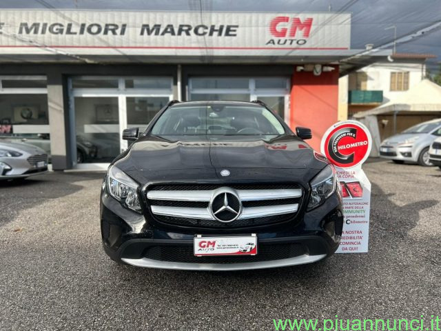 MERCEDES-BENZ GLA 180 D business cambio manuale - 1