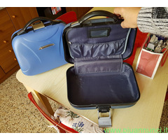 Beauty case rigido da viaggio con combinazione - 1