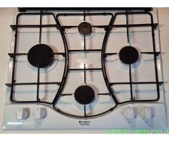 Piano cottura 4 fuochi hotpoint ariston in ottime - 1