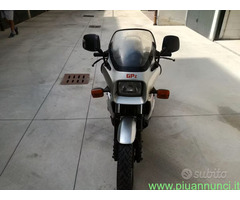 KAWASAKI GPZ Strada Gran Turismo - 1