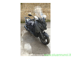 YAMAHA X max Classic Scooter - 1