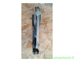 Applicatore manuale di carta gommata per legno