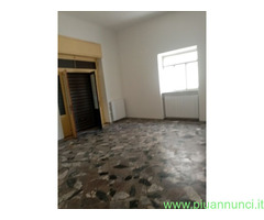 Cerco affitto ufficio vic ospedal divenere mq367 affitto Euro1150