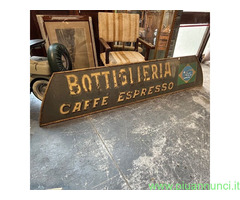 Antica grande insegna metallo dipinta “ Bottiglier