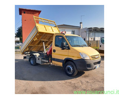 Camion ribaltabile IVECO alimentazionediesel
