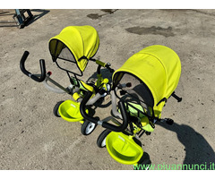N. 2 PASSEGGINI TRICICLO