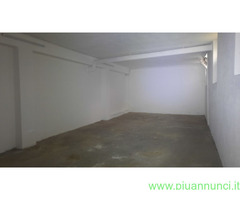 Magazzino VIA DA VINCI 25 MEDA mq75 Professionale