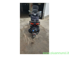 YAMAHA T MAX XMAX 300 Scooter