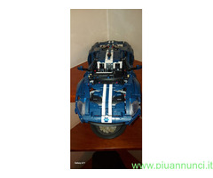 Vendo auto Ford della lego