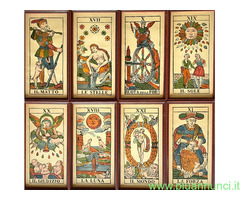 Lezioni di Tarologia e letture private