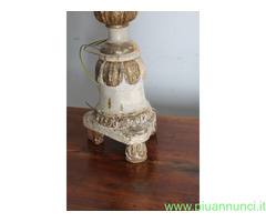Antico Candelabro legno dipinto laccato Oro avorio