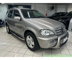 MERCEDES-BENZ ML 270 Turbodiesel cdi special edition