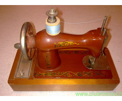 Macchina da cucire made in USSR