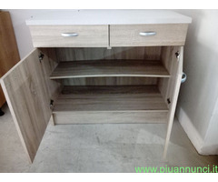 Mobile con cassetti e sportelli