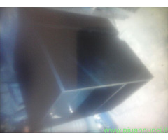 Cassettiera in laminato nero opaco con chiave
