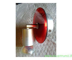 Faretto orientabile alogeno a 220 volt completo