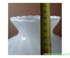 Anfora Vaso in Vetro Bianco Satinato con venature