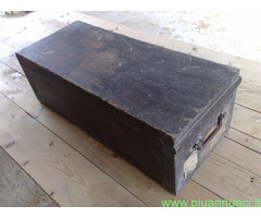Cassa Baule antica in legno usata per spedire