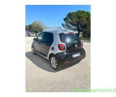 SMART ForFour 70 1.0 Passion Utilitaria
