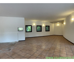 Villa mq136 Da ristrutturare su più livelli