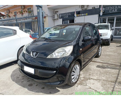 PEUGEOT 107 1.0 sweet year - cambio automatico Berlina