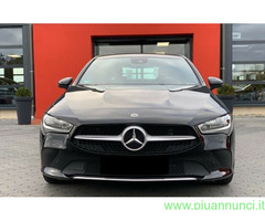 MERCEDES Classe CLA (C117) CLA 200 D COUPÉ PROGRESSIVE  18' Berlina
