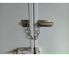 Portone in legno di Pino a 2 ante con pannelli