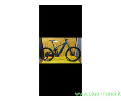 Bicicletta MTB da enduro