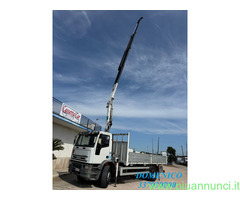 Autogru IVECO EUROCARGO 170E27 CASSONE