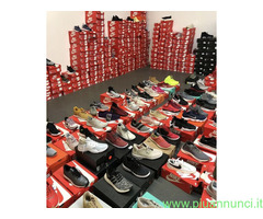 100 paia scarpe Nike originali