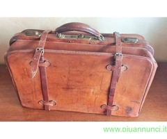 Valigia d'antan-vintage in cuoio semirigida , per