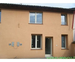 Villa bifamiliare mq120 Ristrutturato piano terra