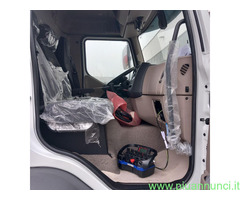Camion ribaltabile DAF XB 260 FA 4x2 - 140 q.li