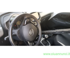 AUTORADIO-NAV-DISPLAY 2 DIN X TOYOTA NEW AYGO-C1-
