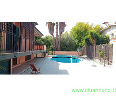 Villa mq369 Buono piano terra