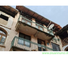 Casa mq227 Da ristrutturare piano terra