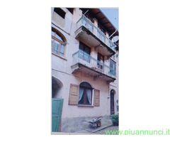 Casa mq227 Da ristrutturare piano terra