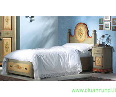 Gruppo letto abete decorato singolo