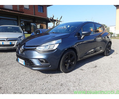 RENAULT Clio 4ª serie Versione sport Berlina
