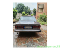 BENTLEY Eight eight Berlina