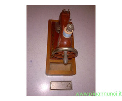 Macchina da cucire made in USSR