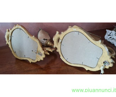 Coppia di piccole appliques d'antan ,cornice sagom
