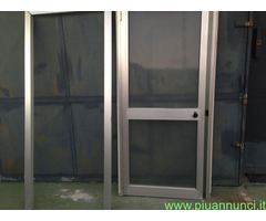 PORTA-PORTONCINO IN ALLUMINIO CON VETRO CENTRALE