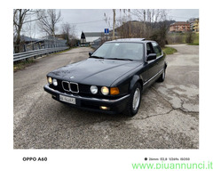 BMW 735 735i E32 Berlina