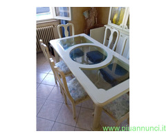 TAVOLO CON SEDIE BIANCO