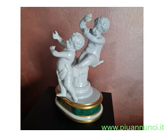 Figurina Porcellana  Mangani vintage  '    GEMINI