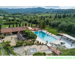 Affitto villa ideale pervacanza in completo relax mq500 numero locali> cinque