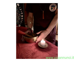 Massaggiatore ayurvedico