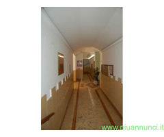 Appartamento mq100 Buono quinto piano
