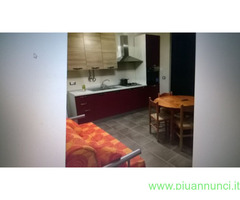 Appartamento fino 8 posti 300mtt mare punta Alic
